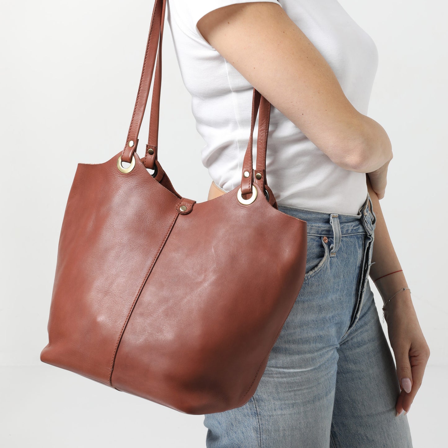 Ladies Leather Tote Style 7904 Tan