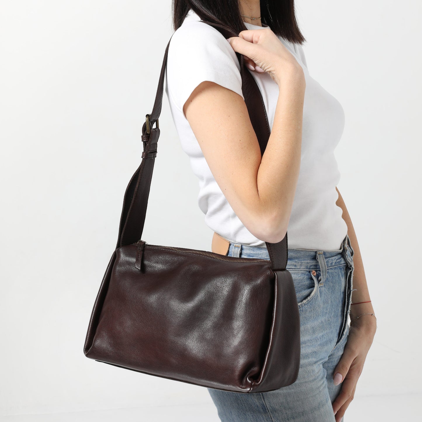 Ladies Leather Cross Body Bag Style 7940 Tan
