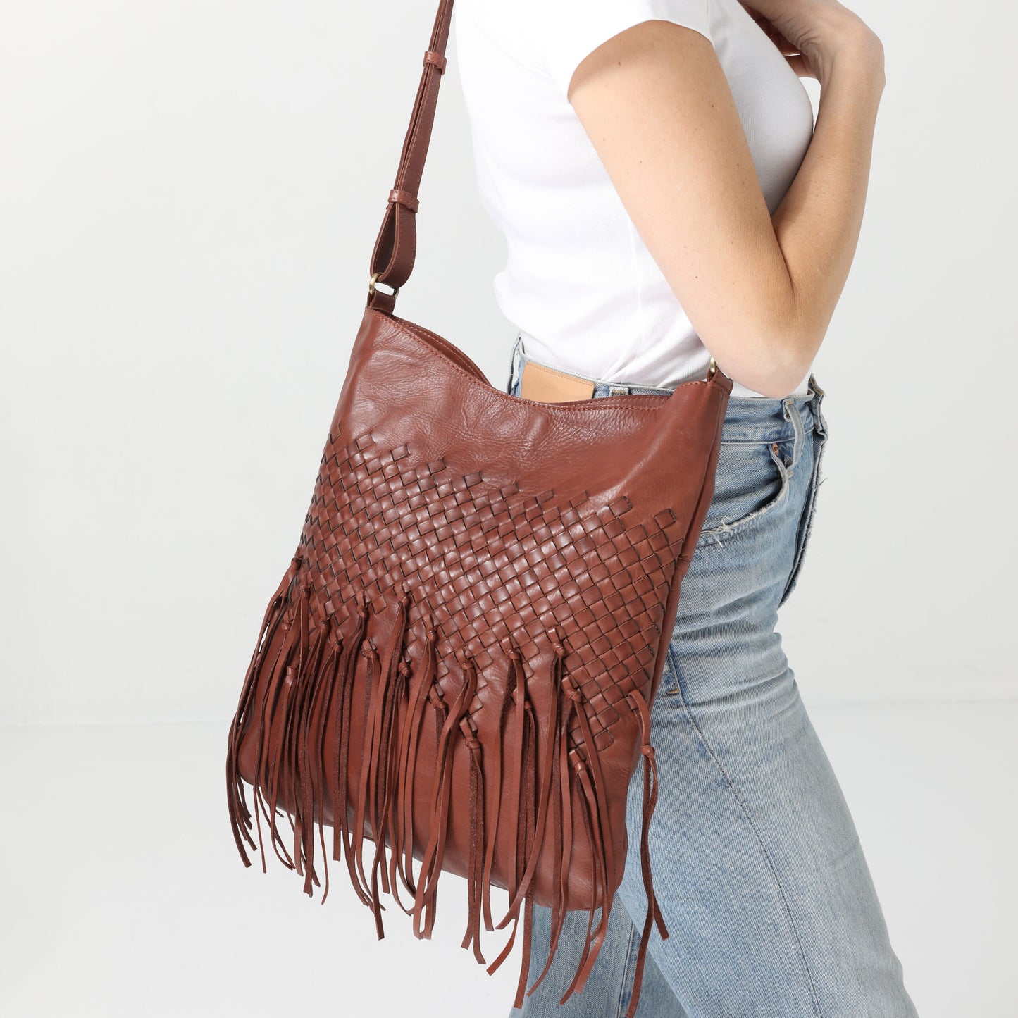 Ladies Leather Shoulder/Cross Body Style 7897 Cognac