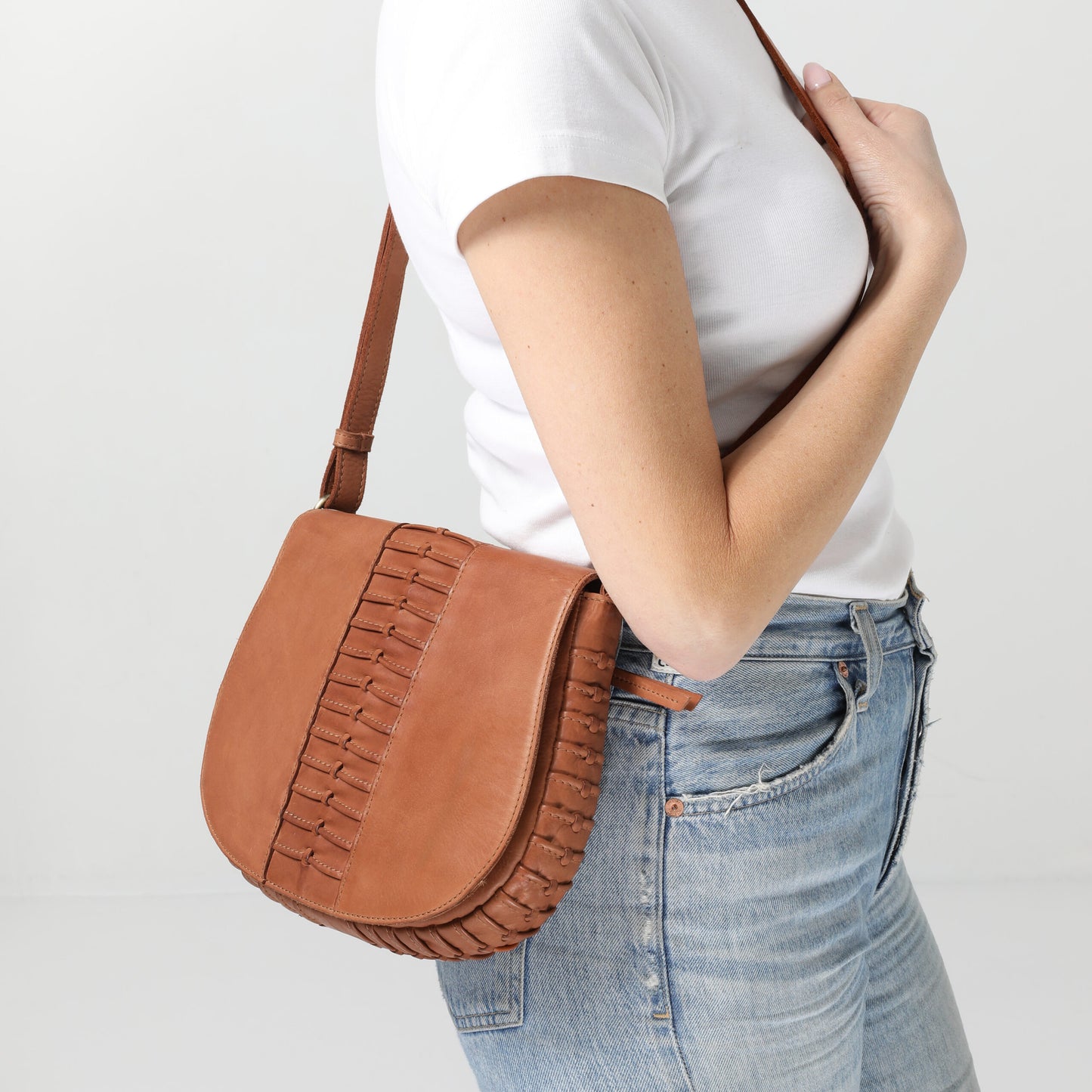 Ladies Leather Cross Body Bag Style 7888 Tan