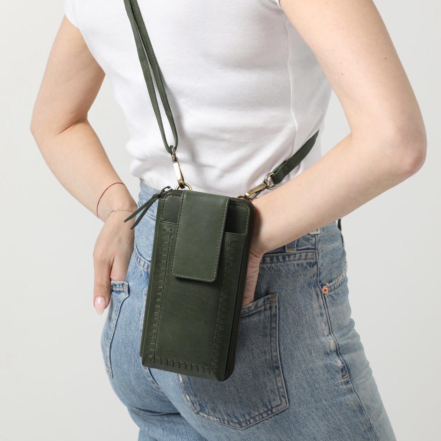 Ladies Cross Body Bag and Ladies Leather Wallet Style 7900 Brown